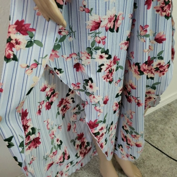 Blue Floral Summer Jumpsuit - Picture 4 of 11